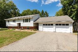 5 Circle Drive, Hopewell Junction NY 12533