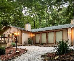 33556 Robinson Road, Sunrise Beach MO 65079