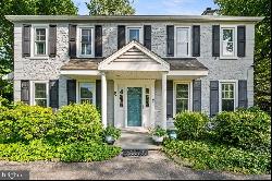 105 Landover Road, Bryn Mawr PA 19010