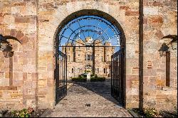 Seton Castle, Longniddry, East Lothian, EH32 0PG