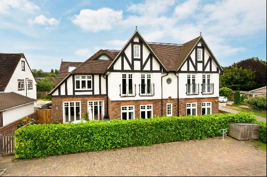 Glenavon House, Glenavon Close, Esher, Surrey, KT10 0HP