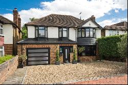 Ember Gardens, Thames Ditton, Surrey, KT7 0LL