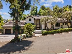 19350 Starlight Drive, Tarzana CA 91356