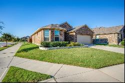 301 Red Fox Lane, Denton TX 76210