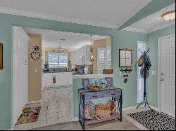 870 Lake Orchid Circle Unit 203, Vero Beach FL 32962