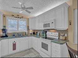 870 Lake Orchid Circle Unit 203, Vero Beach FL 32962