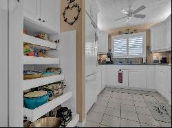 870 Lake Orchid Circle Unit 203, Vero Beach FL 32962