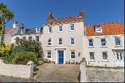 91 Mount Durand, St Peter Port, Guernsey, GY1 1DY