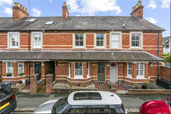 Marmion Road, Henley-On-Thames, Oxfordshire, RG9 1DG