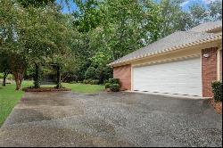 4393 Dunriver Drive, Lilburn GA 30047