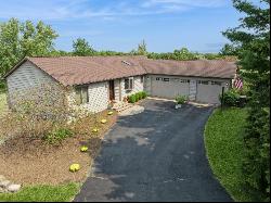 42W926 Bahr Road, Hampshire IL 60140