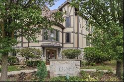 695 Roger Williams Avenue #103, Highland Park IL 60035