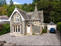 Wellandura, St. Fillans, Crieff, Perthshire, PH6 2NF