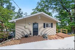 905 Lucy Road, Lake Ozark MO 65049