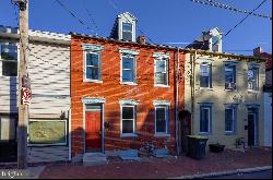 146 Howard Avenue, Lancaster PA 17602