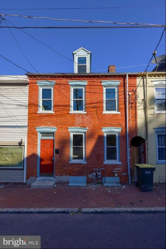 146 Howard Avenue, Lancaster PA 17602