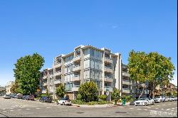 4101 Howe Street Unit 209, Oakland CA 94611