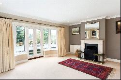 Crownfields, Sevenoaks, Kent, TN13 1EE