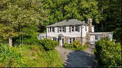 246 Barrett Hill Road, Mahopac NY 10541