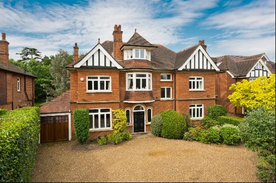 Castle Road, Weybridge, Surrey, KT13 9QN