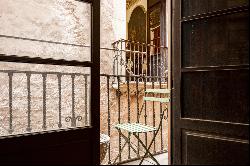 Historical Property to be Reformed in Palma Old Town with Terraces and Parking