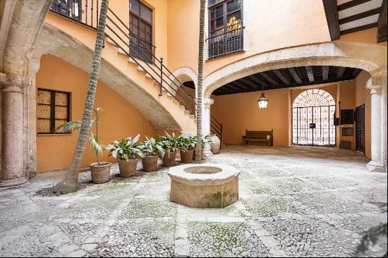 Historical Property to be Reformed in Palma Old Town with Terraces and Parking