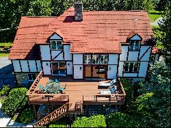 Residential Home in Overlook Community