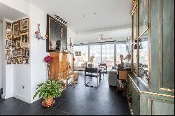 Exclusive penthouse with views in Arguelles