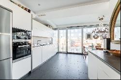 Exclusive penthouse with views in Arguelles