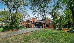 Imposing Residence in the Laguna Grande Neighborhood