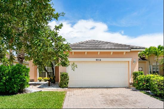 9712 SW Glenbrook Drive, Port St Lucie, FL