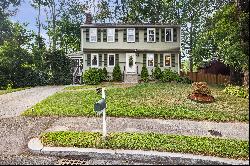 Updated Northside Colonial Nestled in a Peaceful cul-de-sac