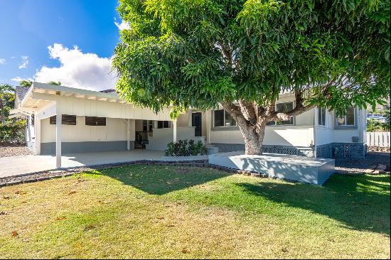 Wilhelmina Single Family Home, Diamond Head, Garden Views