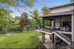 Lakefront gated gem in Edina!