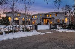 Lakefront gated gem in Edina!