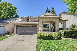 11 Crossley Court, Sacramento, CA 95833