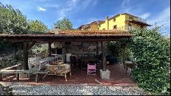 Country house with apartments and pool, Castiglione del Lago - Umbria