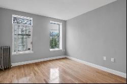 2400 Davidson Avenue Unit B7 ,Bronx, NY, 10468