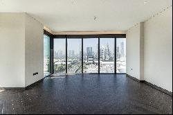 High-Floor Corner Apartment with Panoramic View