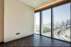 High-Floor Corner Apartment with Panoramic View