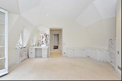 Elegant Family Home close to Sloane Square