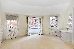 Elegant Family Home close to Sloane Square