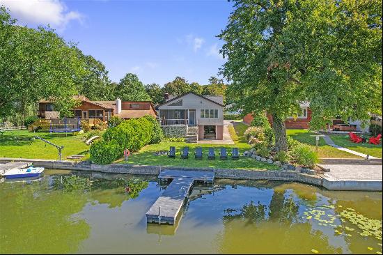 Lakefront Home