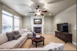 Stunning Home In Daybreak, Just Minutes From Oquirrh Lake!