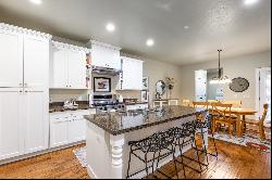 Stunning Home In Daybreak, Just Minutes From Oquirrh Lake!