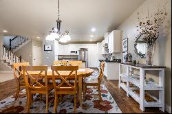 Stunning Home In Daybreak, Just Minutes From Oquirrh Lake!