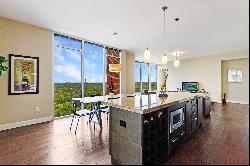 Luxurious Condo With Stunning Views At The Brookwood