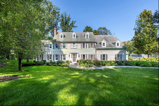 Spacious Retreat with Pool