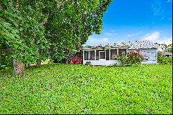 299 Vin Rose Circle SE, Palm Bay, FL