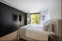 Neuilly-sur-Seine - An ideal 4-bed family apartment